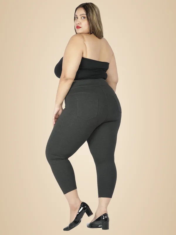 Charcoal_Tummy_Tucker_Capris_For_Women
