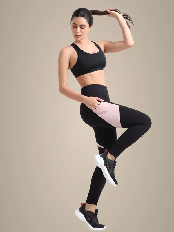 Black_&_Peach_Curvy_Thigh_Ankle_Sports_For_Women