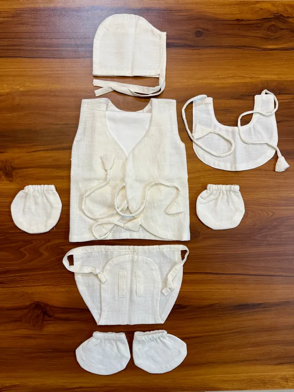 Bhagyavastra™_Natural_White,_100%_Cotton,_Lucky_&_Herbal_Newborn_Baby_Set_of_6_(0–3_Months)