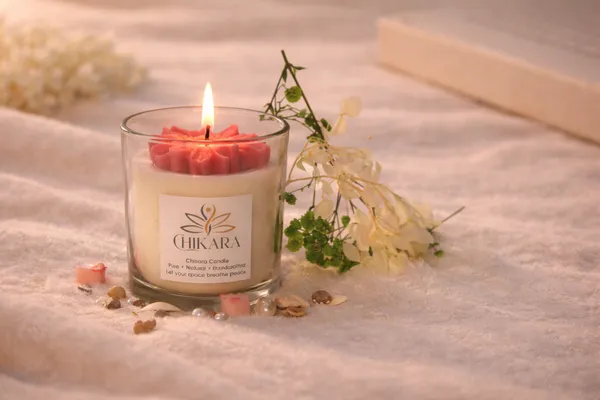 White_Glass_Jar_Soya_Wax_Candle_For_Home_(Pack_Of_1_)