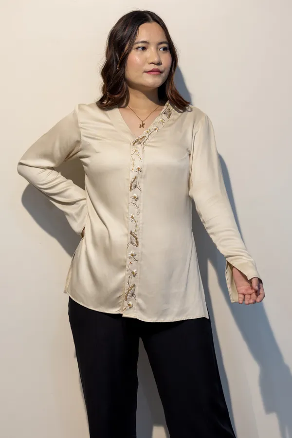 PAMELA_Off_White_&_Blue_Giza_Cotton_Premium_&_Elegant_Shirt_For_Women_(Pack_Of_2)
