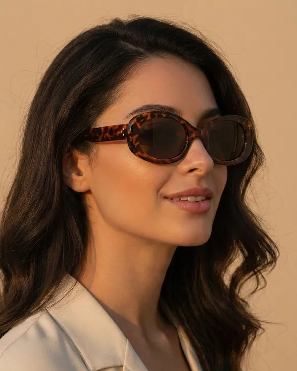 NuVew_Leo-Brown_Oval_Sunglasses_-_NW16459