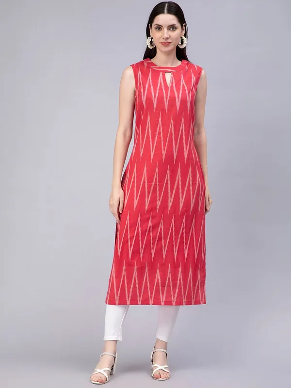 Red_Cotton_Ethnic_Motifs_Ikkat_Printed_Keyhole_Neck_Cotton_Straight_Kurta_For_Women