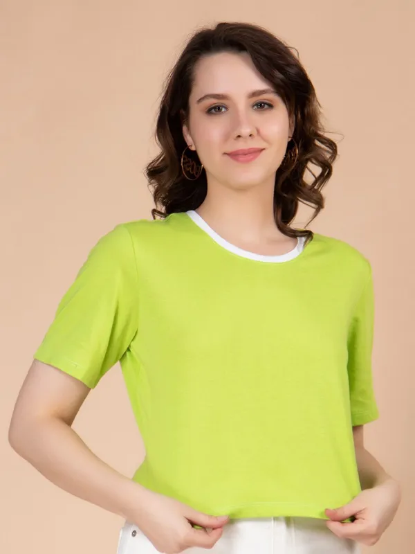Green_Cotton_Round_Neck_Slim_Fit_Cotton_Casual_Crop_T-Shirt_For_Women