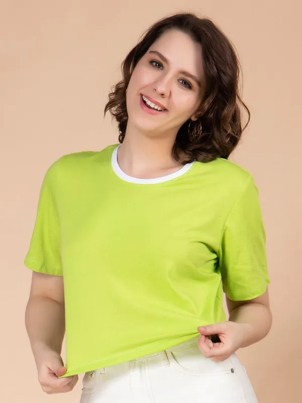 Green_Cotton_Round_Neck_Slim_Fit_Cotton_Casual_Crop_T-Shirt_For_Women