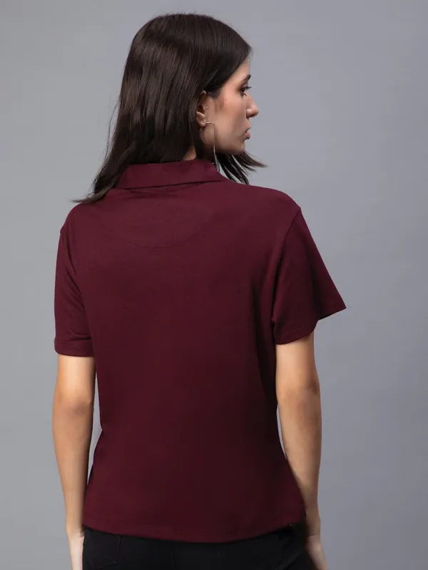Maroon_Cotton_Polo_Collar_Slim_Fit_Cotton_T-Shirt_For_Women