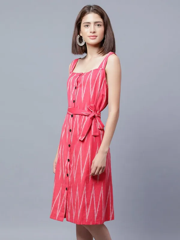 Red_Cotton_Chevron_Printed_Shoulder_Strap_Belted_Cotton_A-Line_Dress_For_Women