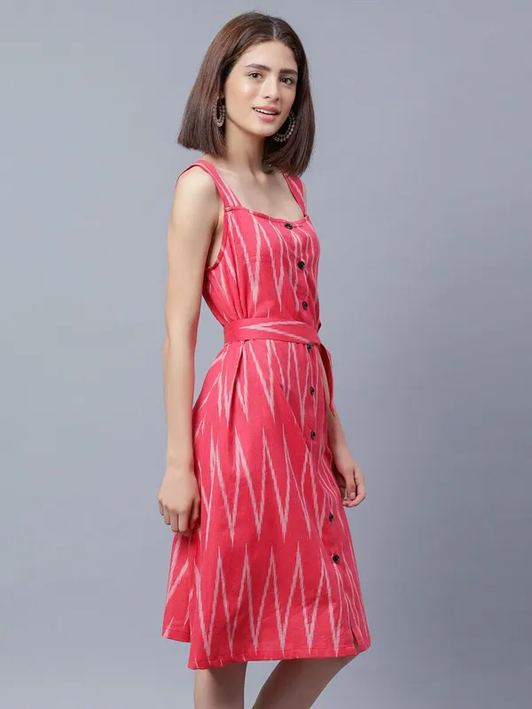 Red_Cotton_Chevron_Printed_Shoulder_Strap_Belted_Cotton_A-Line_Dress_For_Women