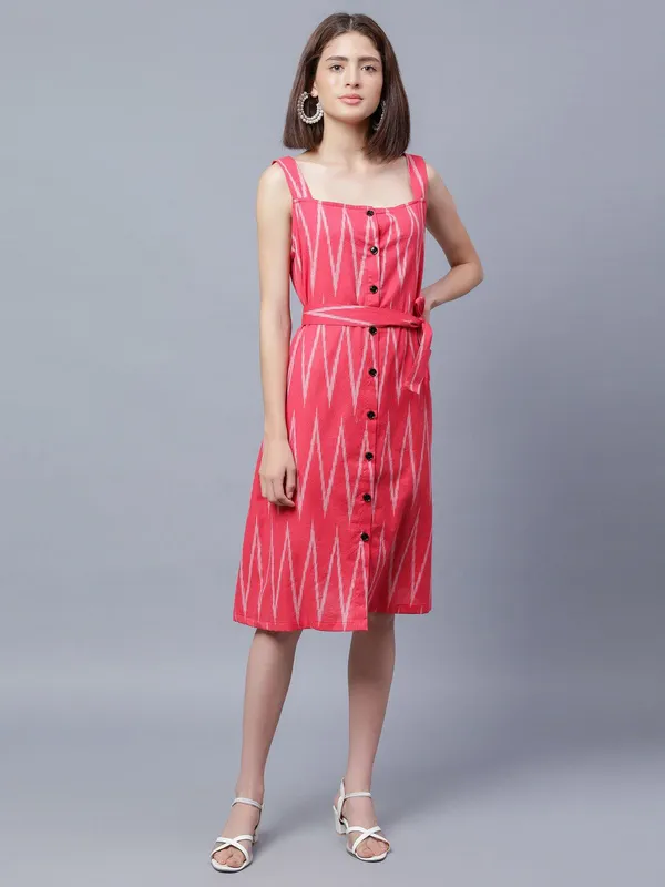 Red_Cotton_Chevron_Printed_Shoulder_Strap_Belted_Cotton_A-Line_Dress_For_Women