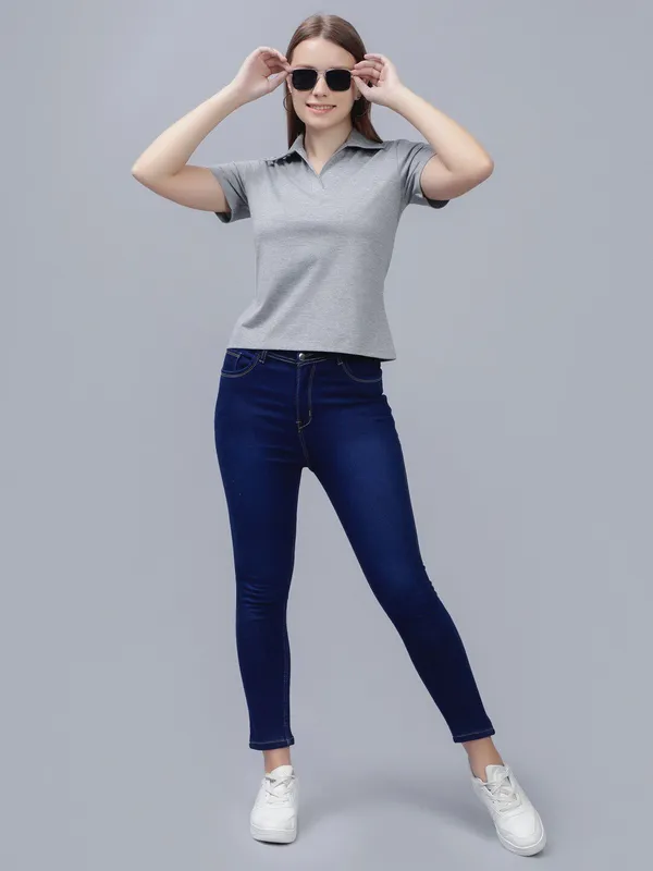 Grey_Cotton_Polo_Collar_Cotton_Slim_Fit_T-Shirt_For_Women