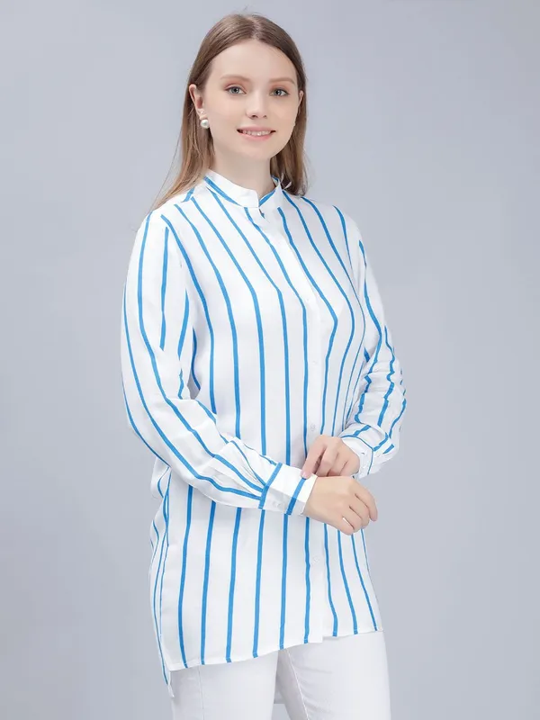 Blue_Cotton_Comfort_Vertical_Striped_Longline_Shirt_For_Women