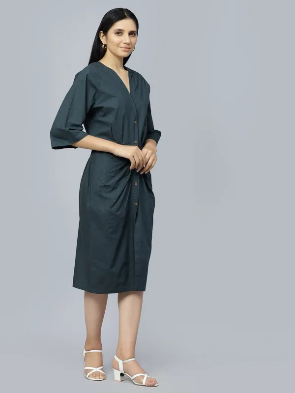 Blue_Cotton_V-Neck_Sheath_Midi_Dress_For_Women