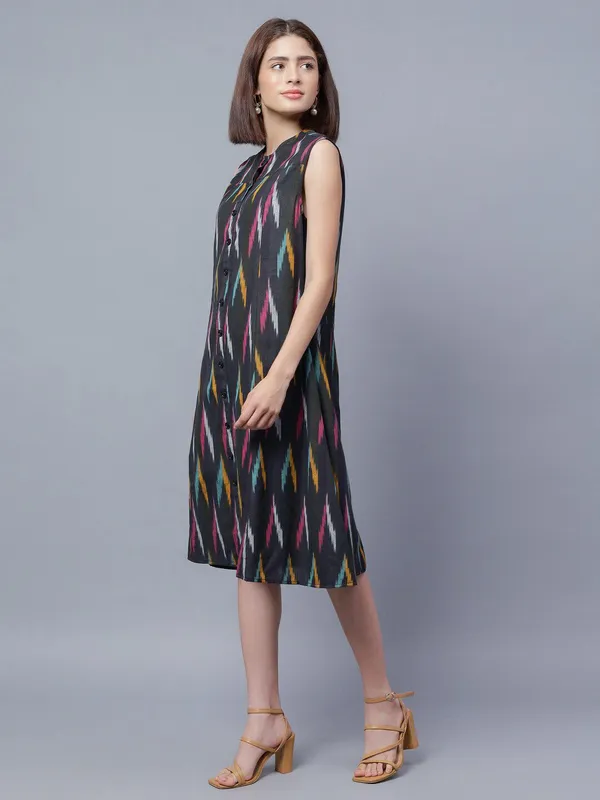 Black_Cotton_Abstract_Printed_Cotton_A-Line_Dress_For_Women