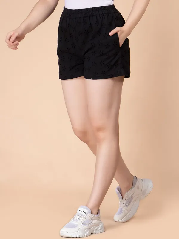 Black_Cotton_Women_Outdoor_Cotton_Shorts_For_Women