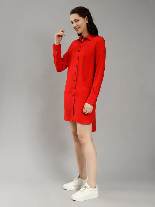 Red_Cotton_Spread_Collar_Cotton_Comfort_Longline_Slim_Fit_Casual_Shirt_For_Women