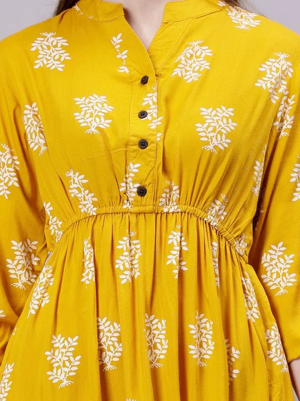 Yellow_Cotton_Floral_Print_Cotton_Fit_&_Flare_Dress_For_Women