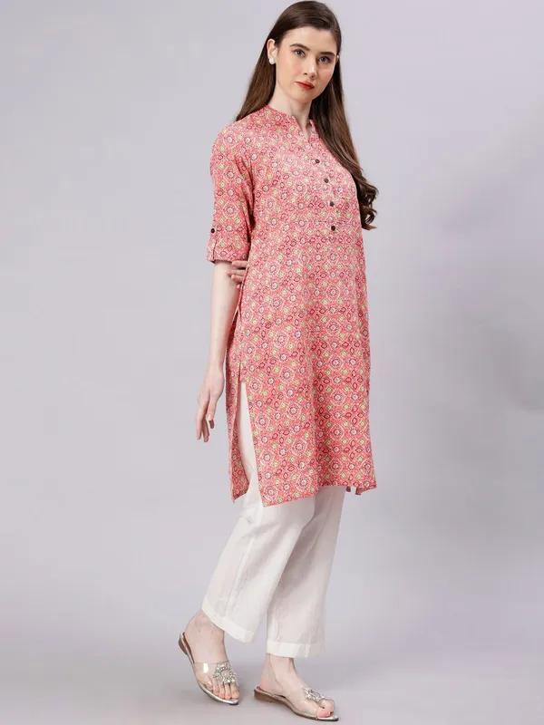 Peach_Cotton_Ethnic_Motifs_Roll-Up_Sleeves_Mandarin_Collar_Cotton_Straight_Kurta_For_Women