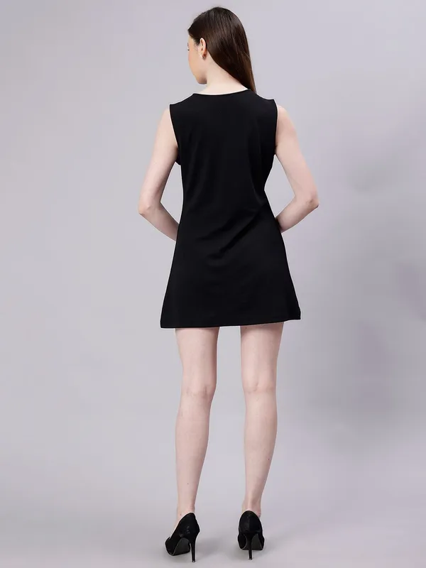 Black_Cotton_Round_Neck_Sheath_Mini_Dress_For_Women