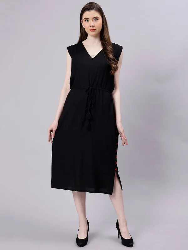 Black_Cotton_V-Neck_A-Line_Midi_Dress_For_Women