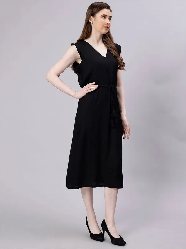 Black_Cotton_V-Neck_A-Line_Midi_Dress_For_Women