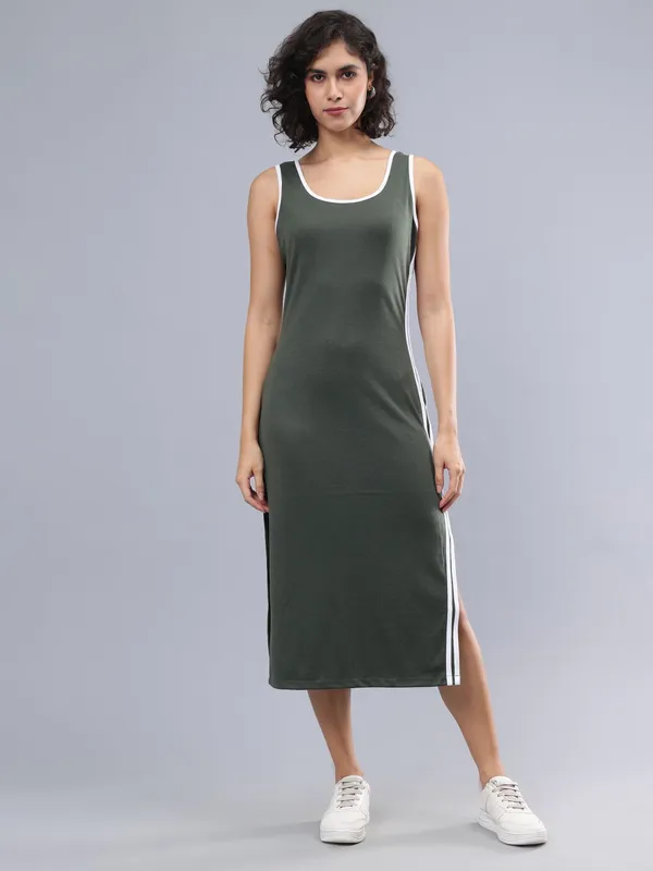 Olive_Cotton_Sleeveless_Midi_Sheath_Dress_For_Women