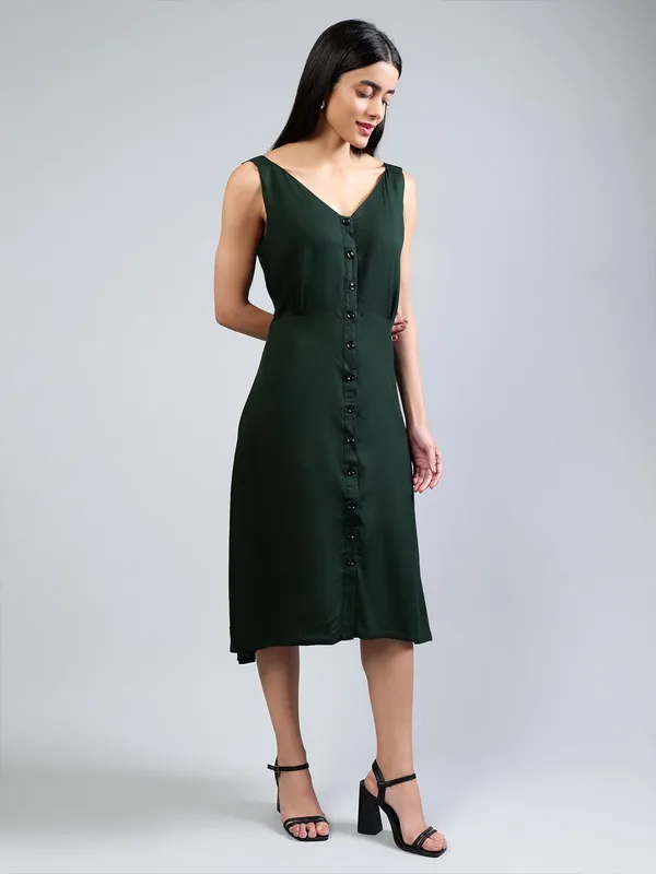 Green_Cotton_A-Line_Midi_Dress_For_Women