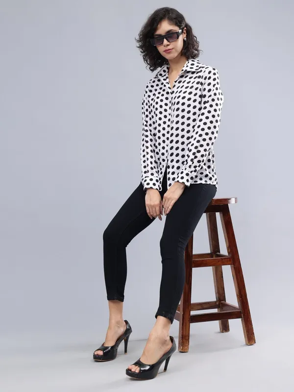 Black_Cotton_Women_Classic_Slim_Fit_Opaque_Printed_Casual_Shirt_For_Women