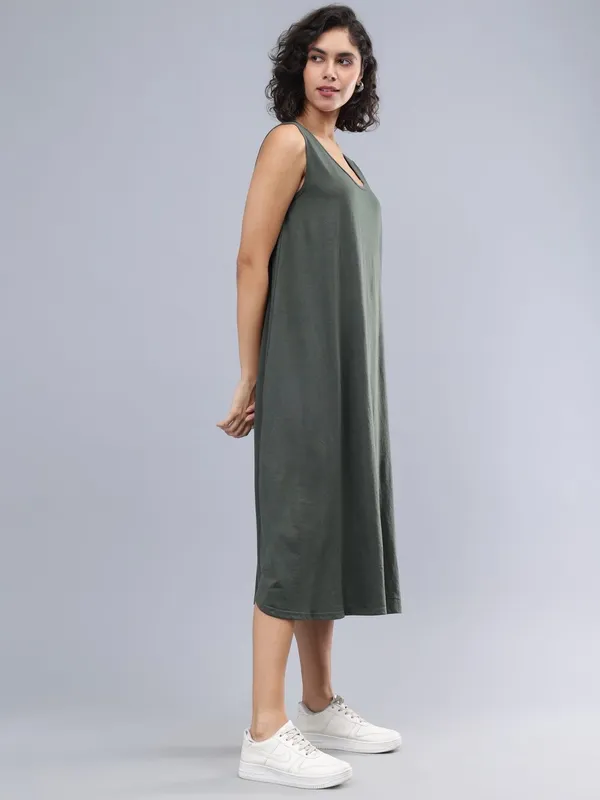 Olive_Cotton_Women_Solid_Pattern_Midi_Dress_For_Women
