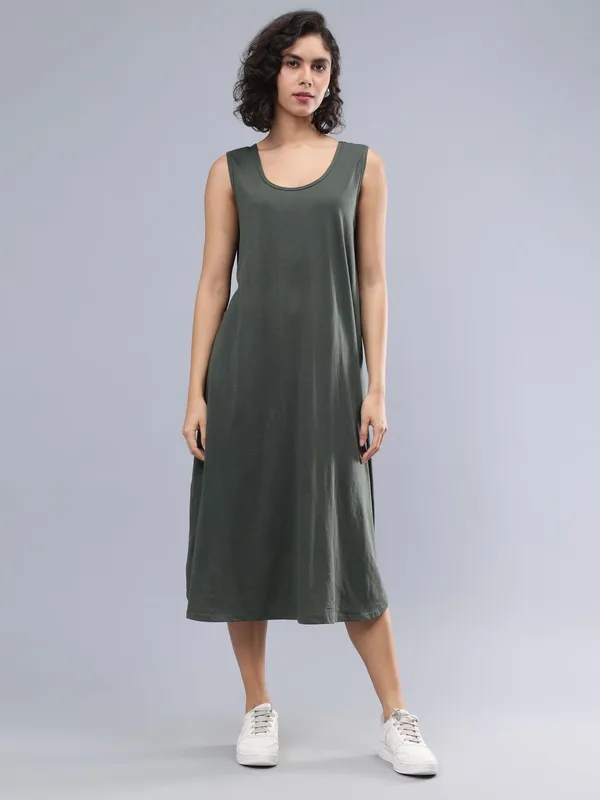 Olive_Cotton_Women_Solid_Pattern_Midi_Dress_For_Women
