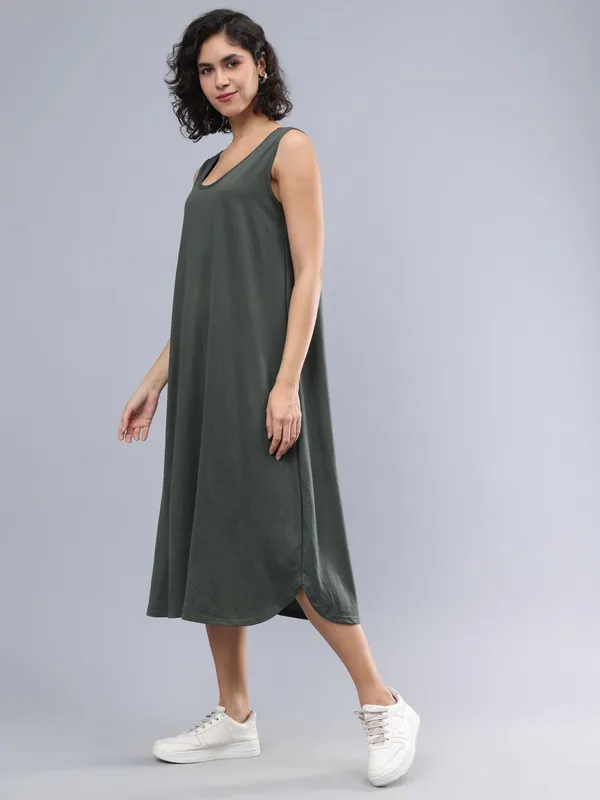Olive_Cotton_Women_Solid_Pattern_Midi_Dress_For_Women