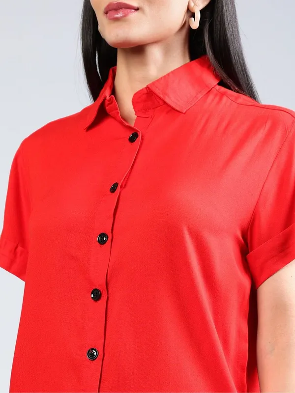 Red_Cotton_Women_Classic_Slim_Fit_Casual_Shirt_For_Women