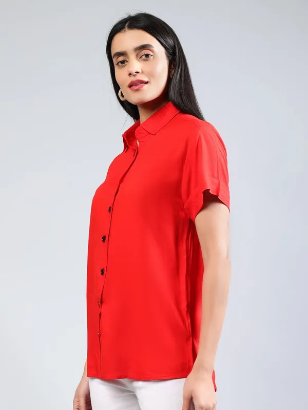 Red_Cotton_Women_Classic_Slim_Fit_Casual_Shirt_For_Women