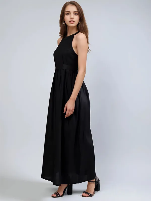Black_Cotton_Women_Halter_Neck_A-Line_Maxi_Dress_For_Women