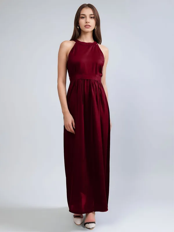 Maroon_Cotton_Halter_Neck_A-Line_Maxi_Dress_For_Women