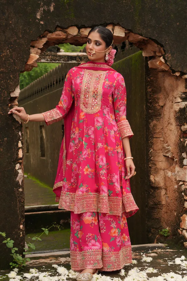 Aarohi_Pink_Premium_Chinon_Silk_Suit_Set_For_Women