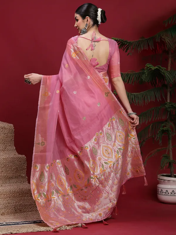 Raha_Pink_Premium_Linen_Jacquard_Saree_For_Women