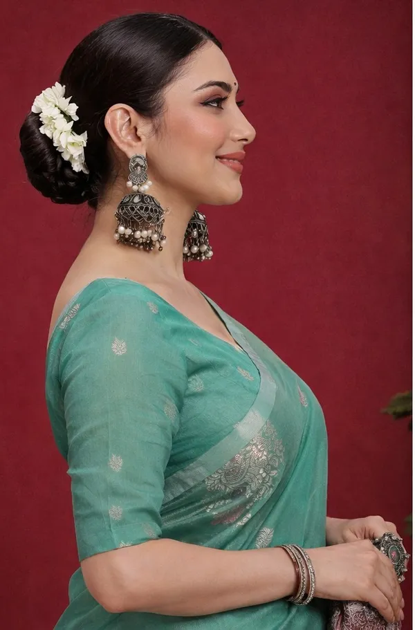 Raha_Saree_Green_Linen_Jacquard_Premium_Saree_For_Women