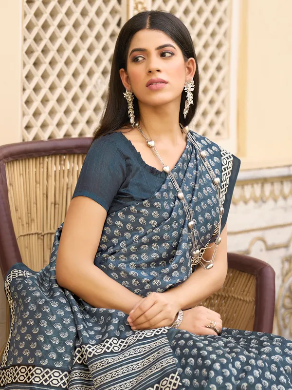 Manika_Navy_Blue_Bhagalpuri_Silk_Premium_Saree_For_Women