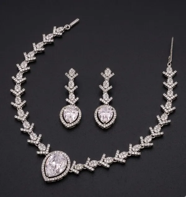 Pink_White_Brass_&_Copper_Necklace_Set_For_Women