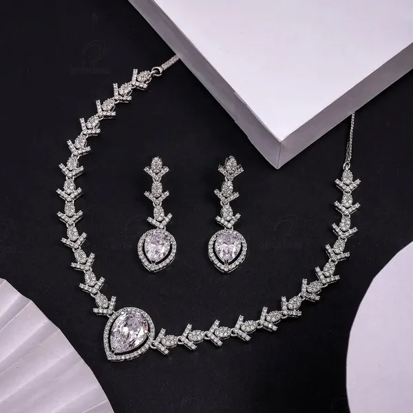 Pink_White_Brass_&_Copper_Necklace_Set_For_Women