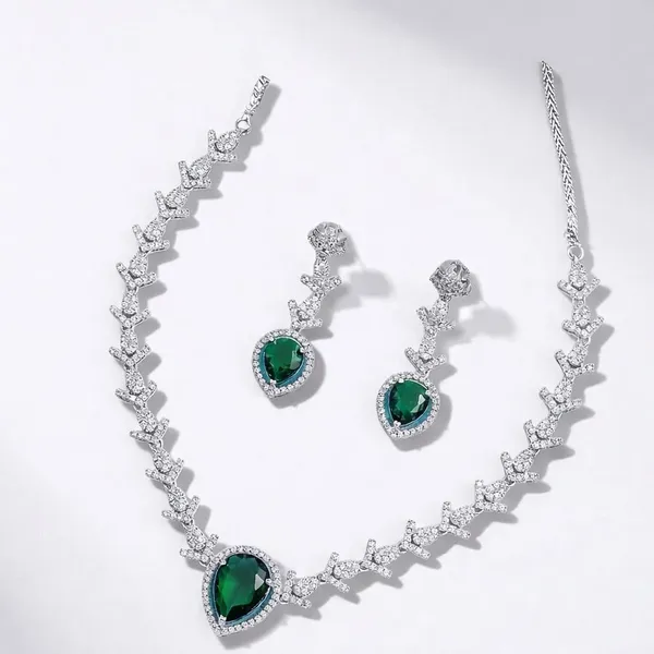 Green_Brass_&_Copper_Necklace_Set_For_Women
