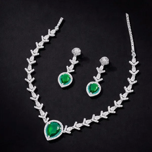 Green_Brass_&_Copper_Necklace_Set_For_Women