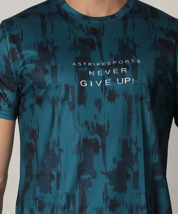 Blue_Men_Solid_Slim_Fit_Crew_Neck_Printed_T-shirt