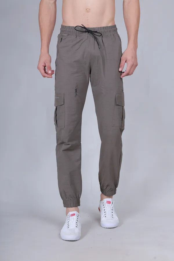 Men_Solid_Relax_Fit_Cargo_Trackpants_Brown