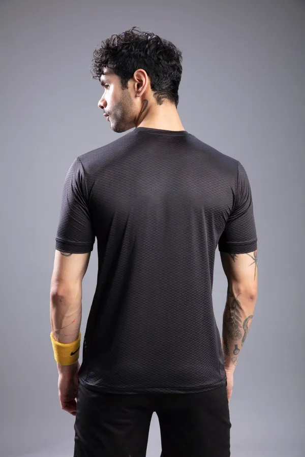 Men_Solid_Slim_Fit_Crew_Neck_T-shirt_Black