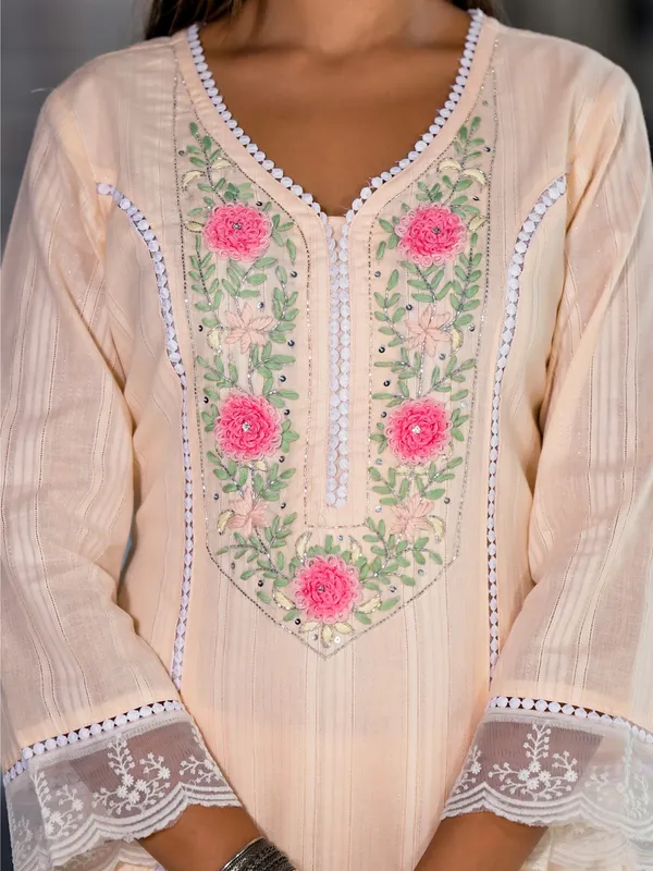 Peach_Cotton_Premium_And_Elegant_Kurta_Sets_For_Women