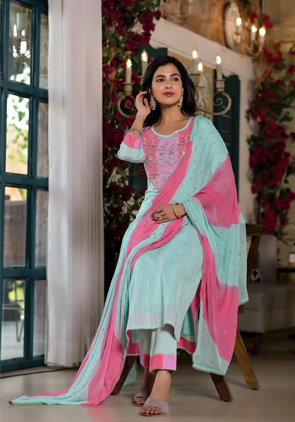 Sea_Green_Cotton_Premium_And_Elegant_Kurta_Sets_For_Women