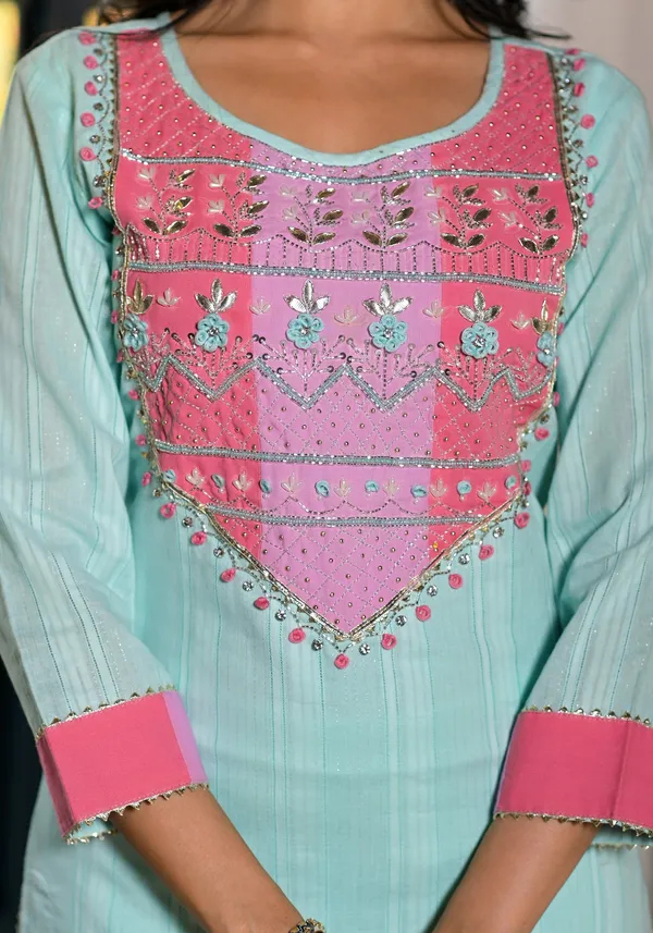 Sea_Green_Cotton_Premium_And_Elegant_Kurta_Sets_For_Women