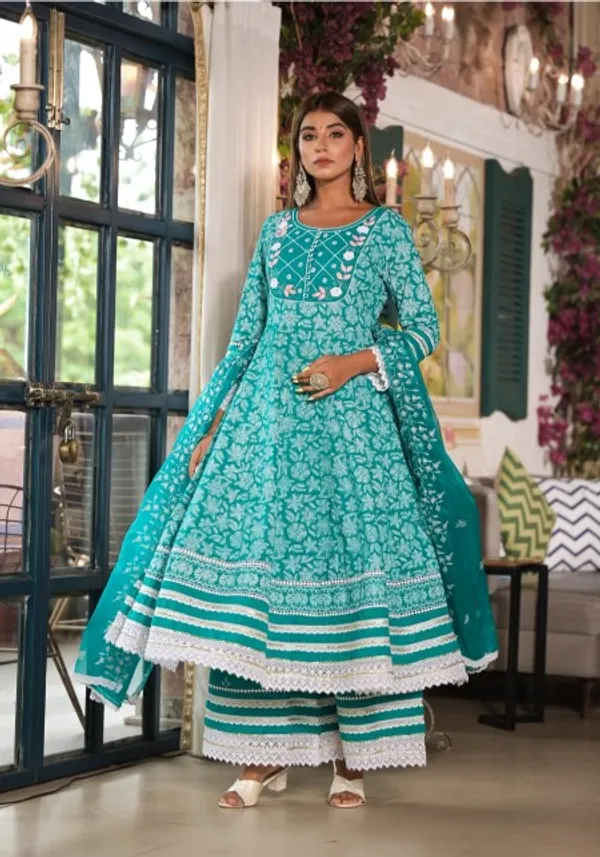 Green_Cotton_Premium_And_Elegant_Kurta_Sets_For_Women