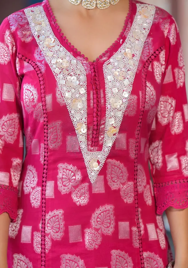 Pink_Cotton_Premium_And_Elegant_Kurta_Sets_For_Women